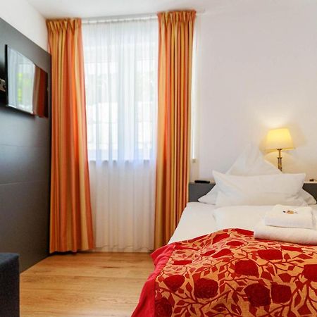Bodensee-Hotel Kreuz Uhldingen-Mühlhofen Kültér fotó