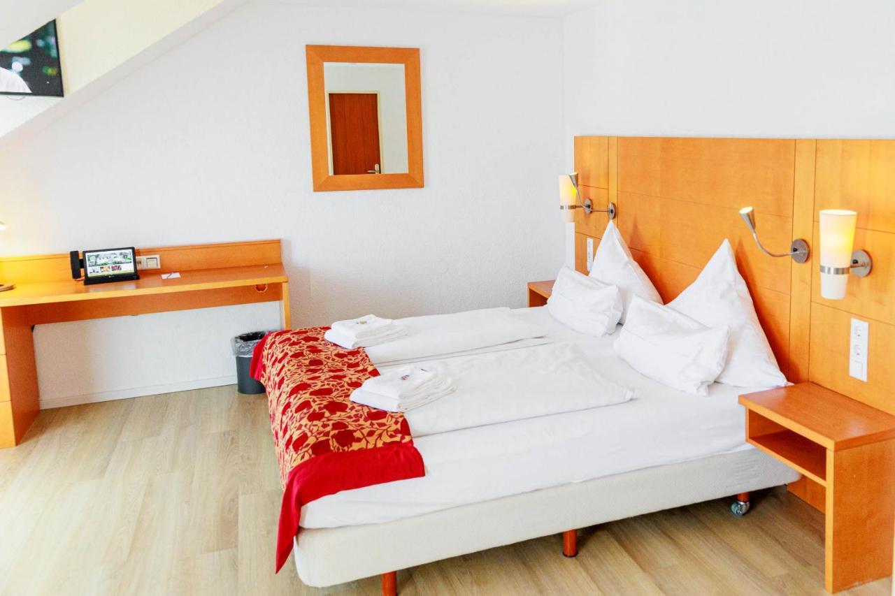 Bodensee-Hotel Kreuz Uhldingen-Mühlhofen Kültér fotó