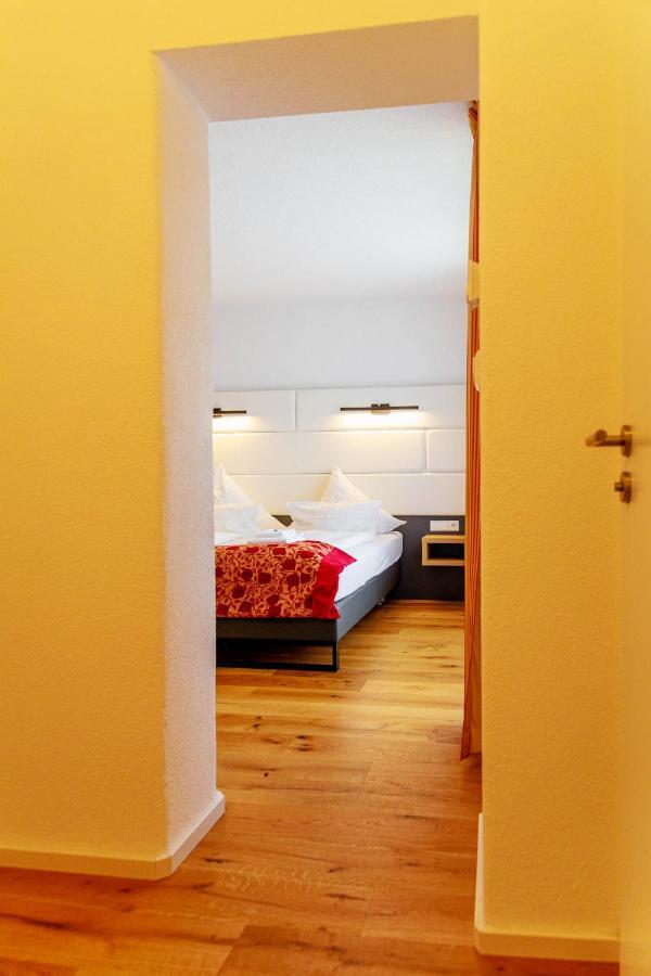 Bodensee-Hotel Kreuz Uhldingen-Mühlhofen Kültér fotó